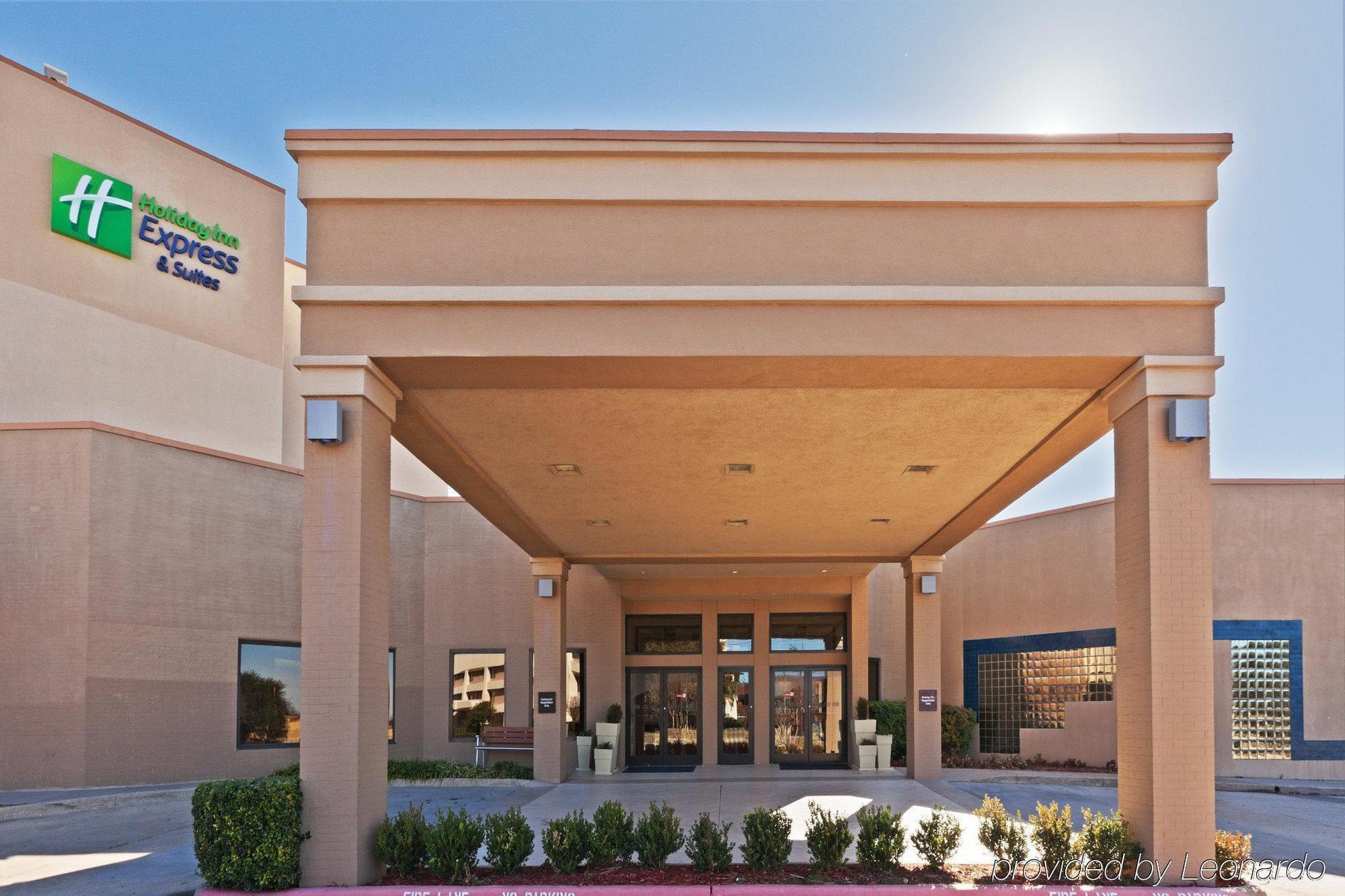 Comfort Inn & Suites Plano East Екстериор снимка